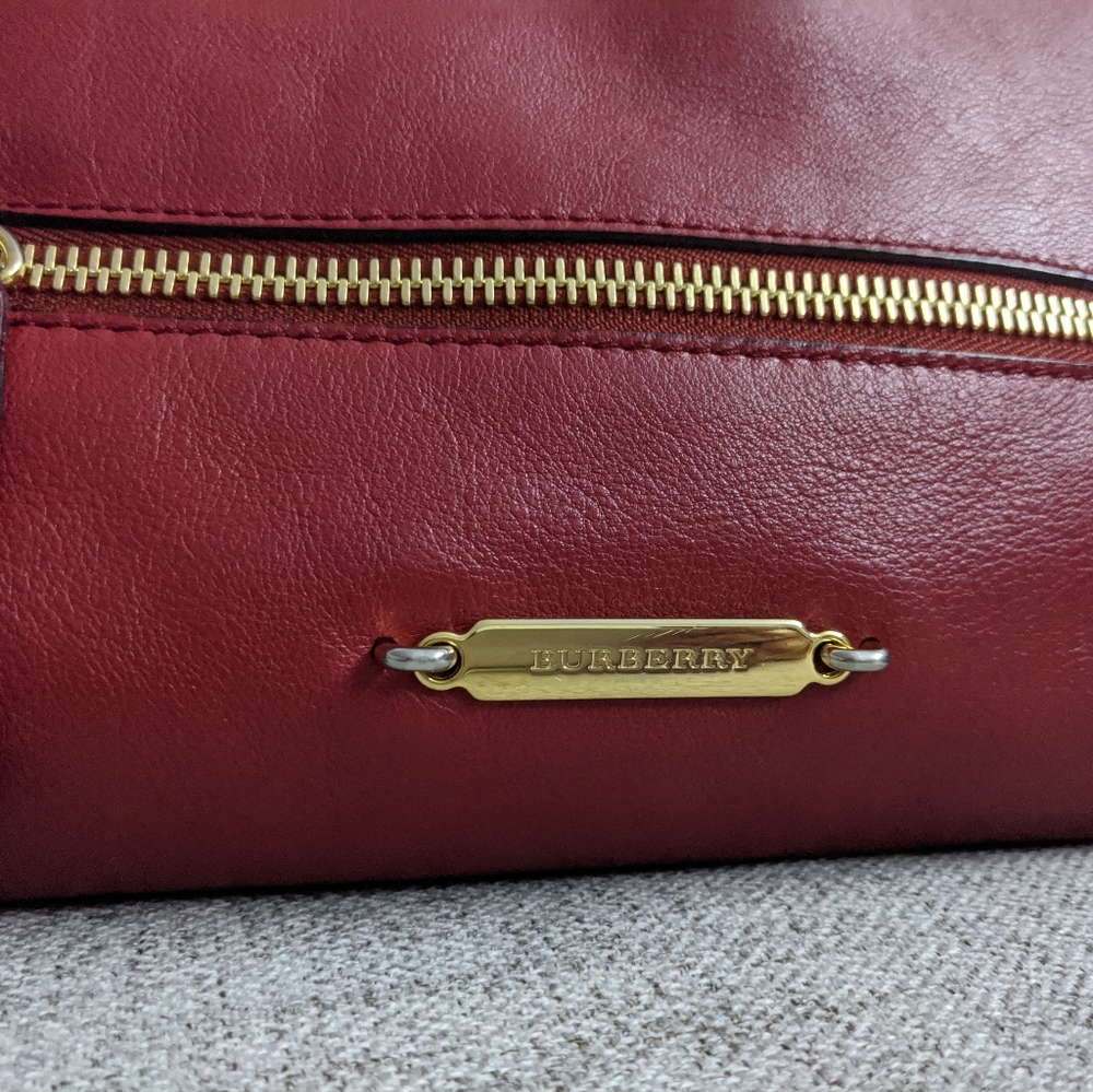 SOLD**Burberry " big Crush" tote bag handbag purse - Picture 2 of 10